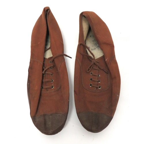 230 - Pair Of WW2 Military Pumps (Plimsolls)
brown, fine canvas body with rubber covered toe section. &nbs... 