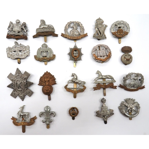 28 - 20 x Infantry Cap Badges
including white metal Cornwall Light Infantry ... Bi-metal Northamptonshire... 