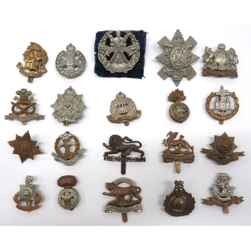 53 - 20 x Infantry Cap Badges
including bi-metal Leicestershire ... White metal KC Black Watch ... White ... 