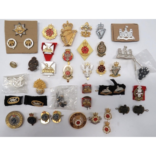 95 - 42 x Current Infantry Cap And Collar Badges
cap and collar sets include plated and gilt East Anglia ... 