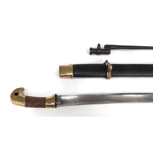 362 - Russian 1890-1918 Pattern Cavalry Sword And Bayonet33 1/4 inch, single edged, slightly curved blade ... 