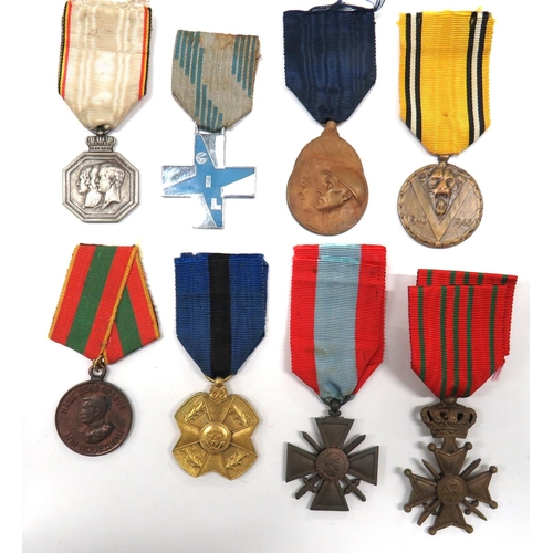 101 - Eight European Medals
including French Croix De Guerre Des Theatres D'Operations Exterieurs ... Belg... 