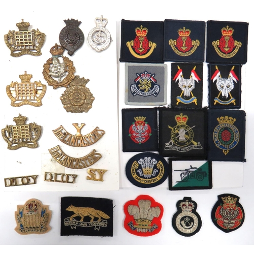 68 - 27 x Yeomanry Cap Badges And Titles
cap include brass Royal Gloucestershire Hussars I.Y. ... Brass R... 