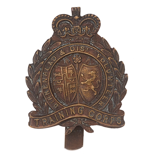 162 - Birkenhead & District Volunteer Training Corps WW1 VTC cap badge.  Good scarce die-cast bronze examp... 