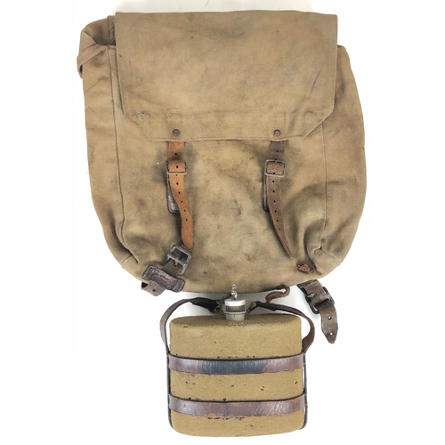 294 - WW1 1915 dated 1914 Pattern Equipment Large Pack.  A scarce example made by Cook and complete with a... 