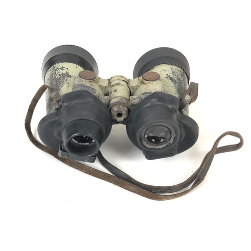 413 - WW2 German Third Reich Kriegsmarine U-Boat Zeiss Binoculars.  A pair of 7 x 50 U Boat binoculars bel... 