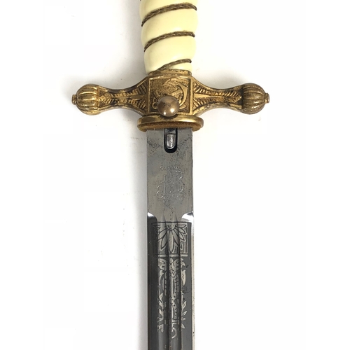 430 - German Third Reich WW2 Kriegsmarine Naval Officer Dagger by Eickhorn, Solingen  Good scarce example,... 