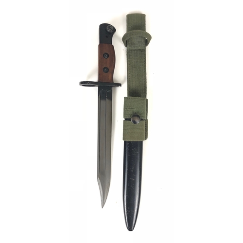 505 - British Jungle Carbine No5 Bayonet and Frog.  A very good example, short single edged Bowie blade wi... 