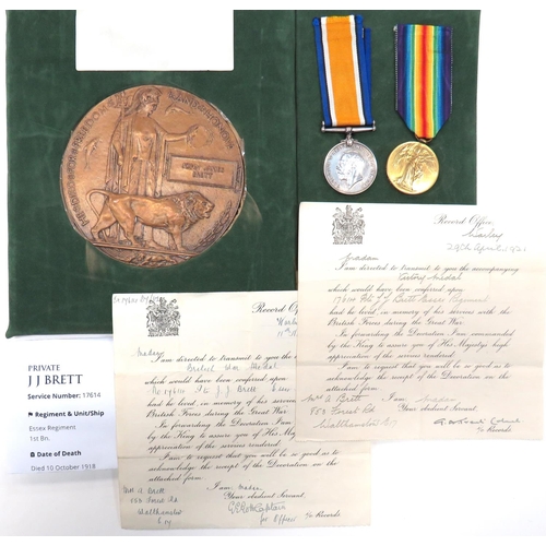 110 - WW1 Essex Reg Casualty Medal Pair And Memorial Plaque
consisting silver War medal and Victory named ... 