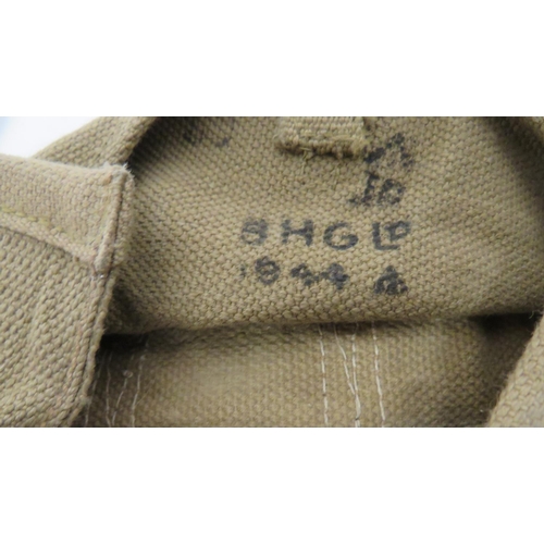 222 - Set Of Two Lewis/Vickers K Drum Magazine Pouches
khaki webbing, circular pouches with top half, circ... 