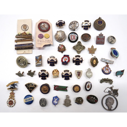 72 - 50 x Various Lapel Badges
including gilt and enamel 1920 North Dorset Unionist Ass ... Plated and en... 