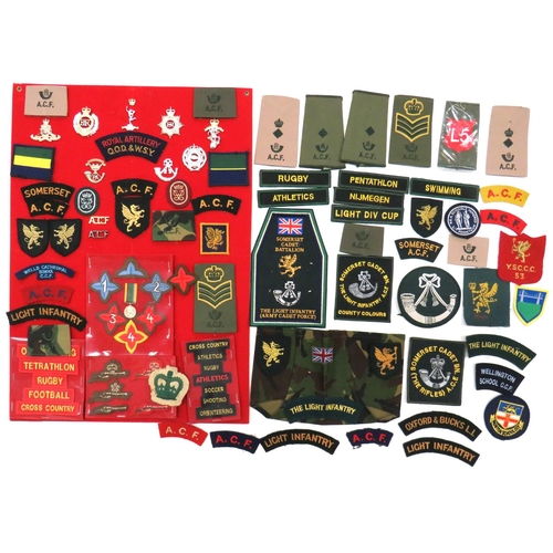 77 - Selection Of Army Cadet Force Badges
including embroidery Somerset ACF ... Somerset Cadet Battalion ... 