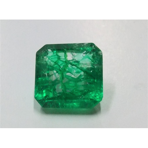 58 - GGL certified (CoA) NATURAL GREEN EMERALD, Octagon cut, 8.00ct