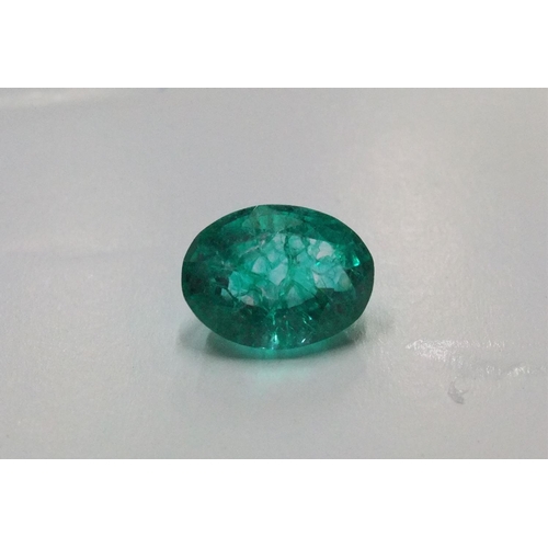 64 - GGL certified (CoA) NATURAL GREEN EMERALD, Oval cut, 7.62ct