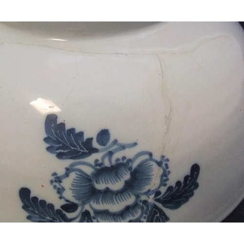 102 - 18thC Delft blue & white bowl with Chinese floral scenes

16cm in diameter, 10cm in height