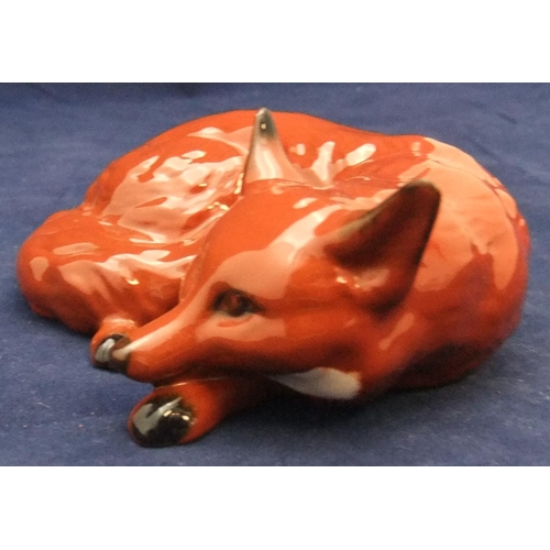 106 - Beswick - Brown Fox.

Marked on bottom 29.

4 x 10cm.