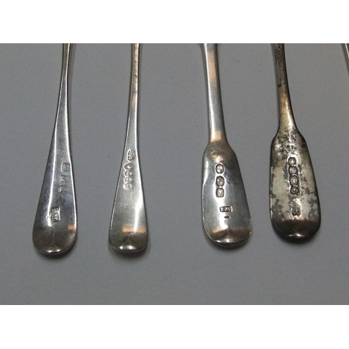 128 - 6 hallmarked, antique silver gilt berry spoons