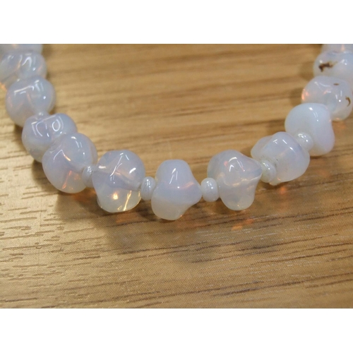 62 - Antique white opal ladies necklace (80 stones), 

24 