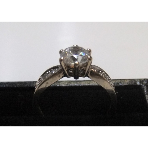 21 - 9ct yellow gold CZ solitaire ring

Approx 2.4 grams gross,         size K