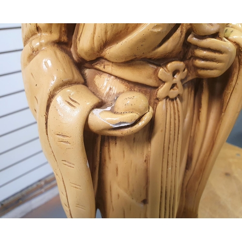 91 - Large, good quality resin figure of a Japanese elder,

In very good condition apart from a small pie... 