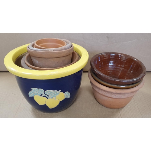 54 - Various items to include a box of jelly molds & plates, 10 ceramic plant pots & 2 new camping lamps ... 