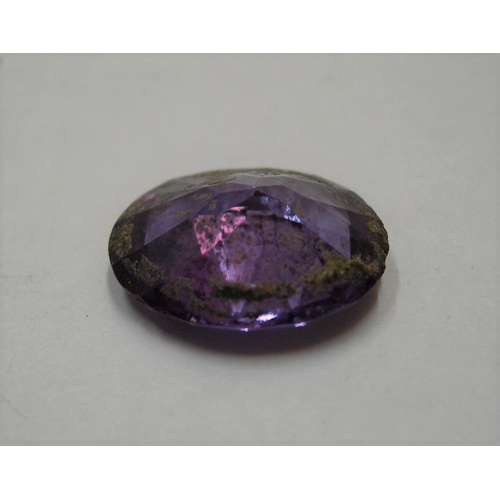 102 - Oval cut sapphire, approx 10.5ct

approx 16 x 13mm