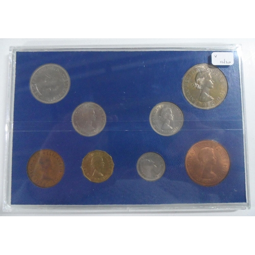 161 - Sandhill cased 1962 cased coin set