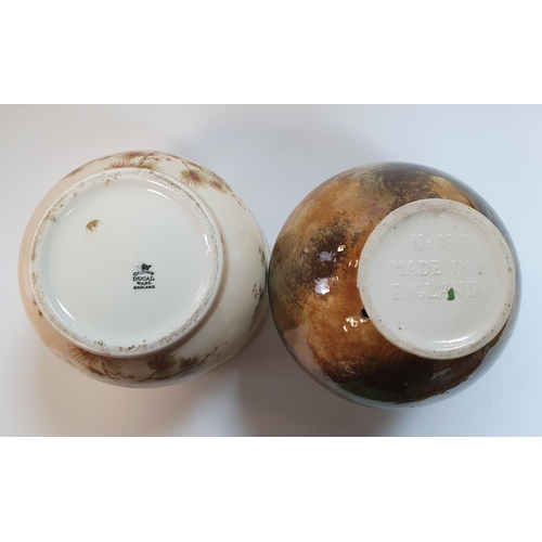 173 - Collection of 4 items to include Crown Ducal blushed nature pceramic plant pot, a lustre crackle vas... 