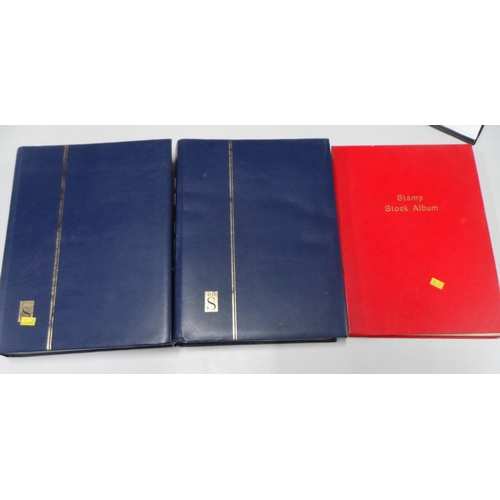 255 - 3 albums of world stamps to include Canada QV-QEII, early Greece and other countries as well as used... 