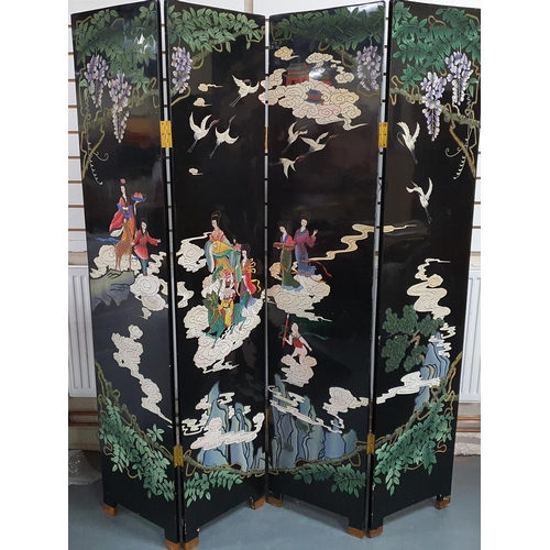 136 - Large, 4-screen Chinese panel

Total size 160cm x 183cm

The screen is in very good condition overal... 