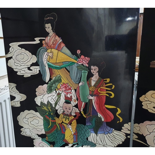 136 - Large, 4-screen Chinese panel

Total size 160cm x 183cm

The screen is in very good condition overal... 