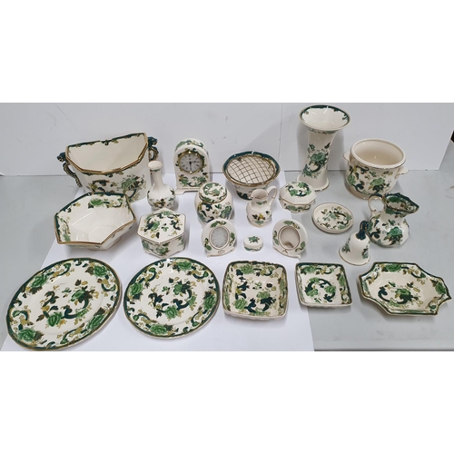 152 - Good collection of Masons ceramics (Qty)