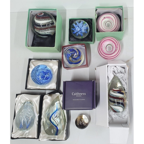 216 - Collection of ten modern boxed paper weights (10)