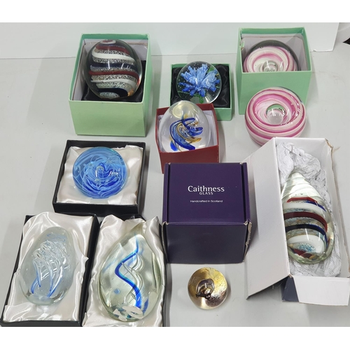 216 - Collection of ten modern boxed paper weights (10)