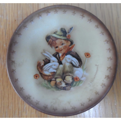 162 - Collection of 4 Goebel figurines & 1 Goebel pin dish (5)