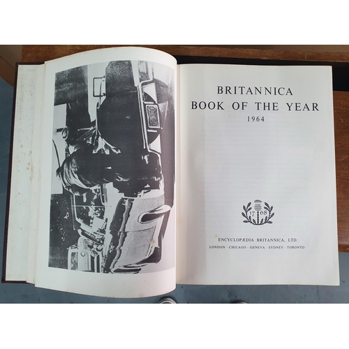 227 - Complete set of 1964 Britannica Encyclopedia, volumes 1-23 together with index, book of the year, al... 