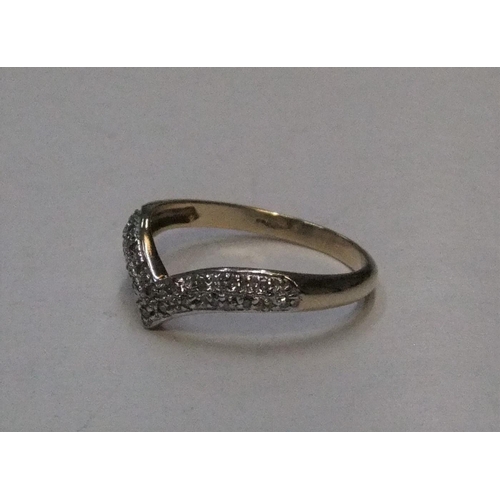 100 - 9ct yellow gold, diamond wishbone ring

Approx 2 grams gross,           size P