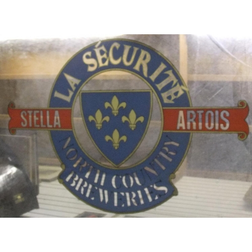 224 - Huge vintage STELLA ARTOIS advertising bar mirror for the North Country Breweries (Hull)

113 x 113c... 