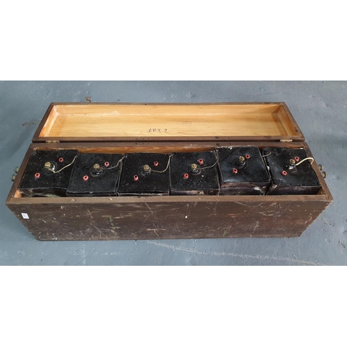 533 - Early 20thC collection of 6 matching batteries housed in their original purpose built box,

71 cm lo... 
