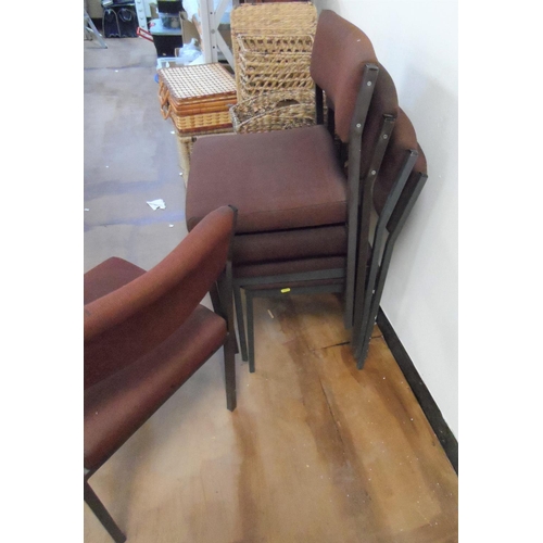 535 - Five stackable material & metal chairs (5)