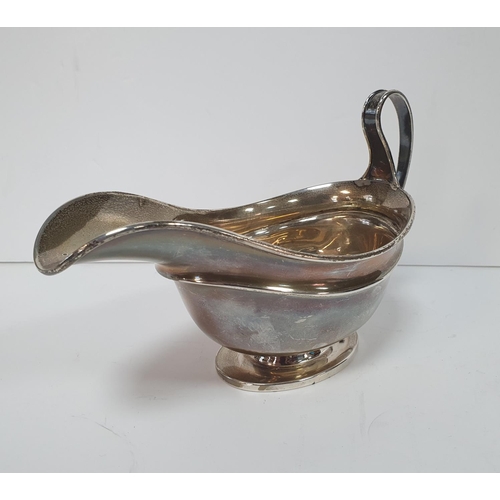 3 - Sheffield 1905 silver sauce boat,

194 grams gross

Please note - the base seems to be a replacement... 