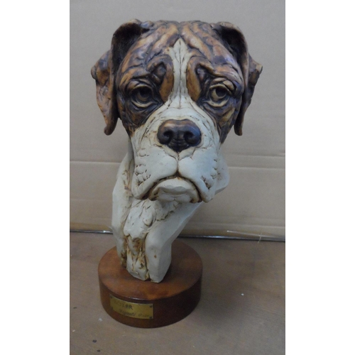 189 - Reginald Price: a ceramic sculpture 