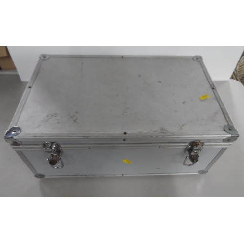 129 - Cine Kodac B-B and accessories contained in an aluminium case