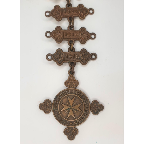 132 - St Johns Ambulance long service chain, 1914-1945 (a/f)
