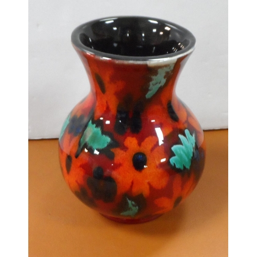 283 - Anita Harris/Samantha Johnson modernist orange floral TRIAL vase