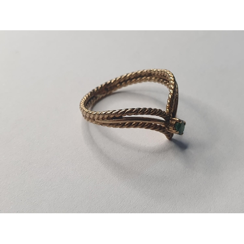 420 - 9ct yellow gold wishbone ring with solitaire green stone,

Size is Q           2.7 grams gross