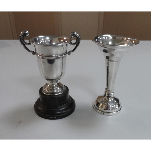 2 - Silver trophy together with a silver bud vase (2),

132 grams gross