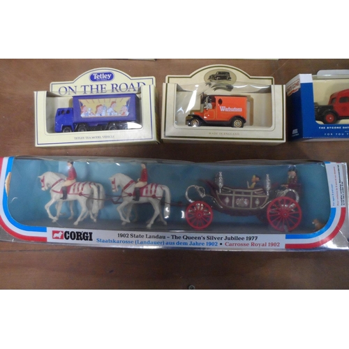 170 - Collection of die cast cars, boxed and unboxed including a matchbox 53 Flareside pickup truck etc (Q... 