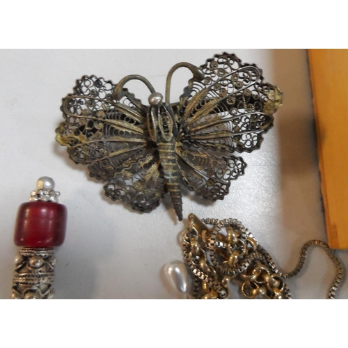 52 - Good collection of vintage brooches and bangles including silver examples (Qty)