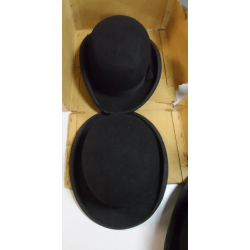 253 - Two vintage gents bowler hats and 2 vintage gents top hats (4)